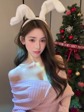 慵懒灵动神颜偶像私房照纪念版美大宝?好喜欢你 我要把你摸起球