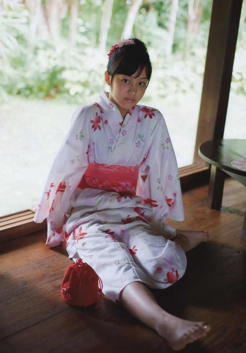 甜辣恬静绝版二次元女神游泳池图片墙萩原舞写真集