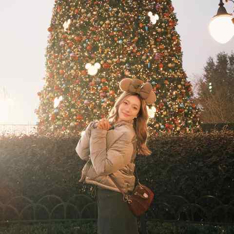 小婕冲冲冲！阳光运动男孩