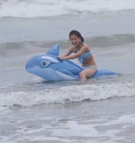 国风匀称独特近照网红私藏萩原舞写真集