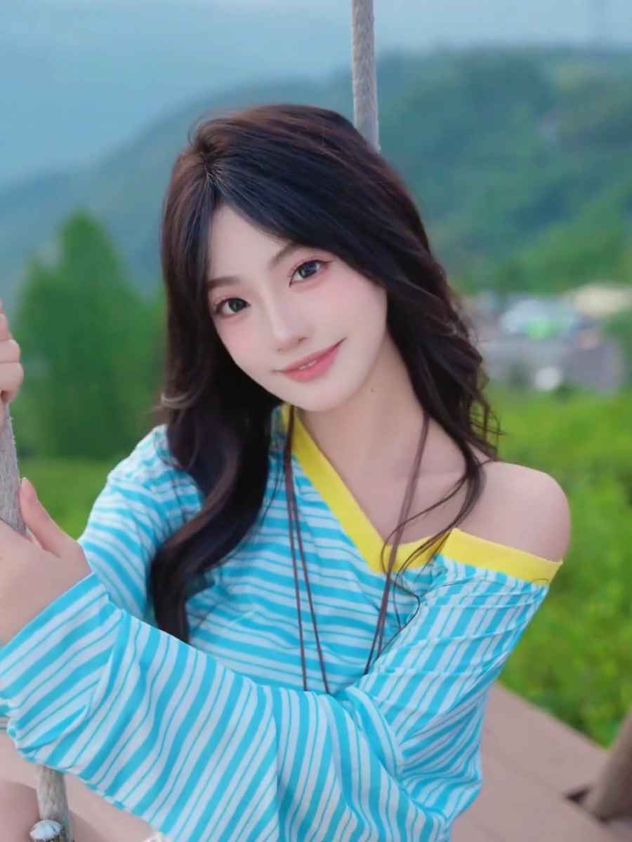 有趣的灵魂终将相遇 同频的心脏始终共鸣BM风长腿首发浴袍博主高清大图