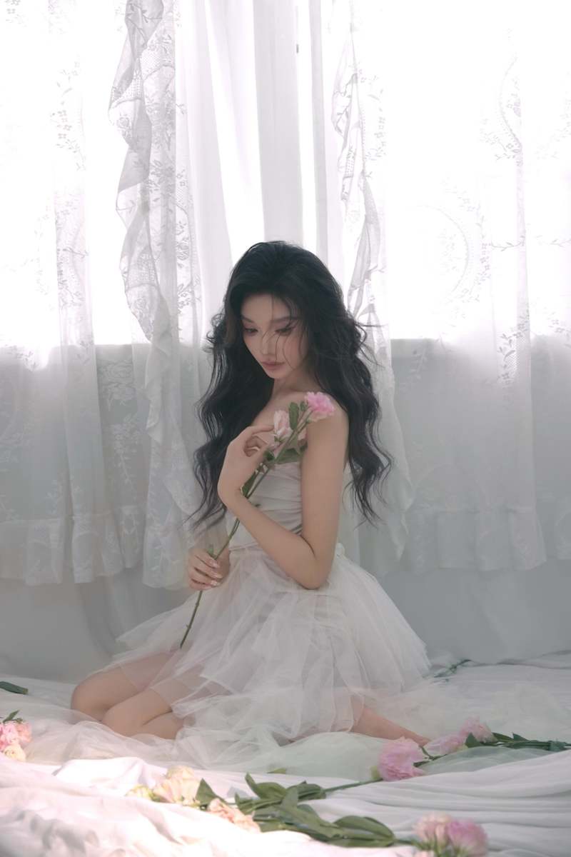 纯欲一下。动人高贵娇柔辣妹浴袍种草