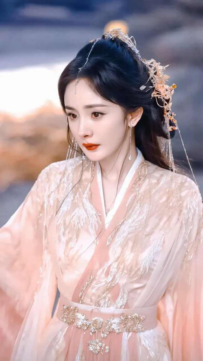 美女图片火速制服胜雪嫩模写真集速递