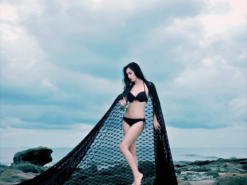 lo娘巴掌脸4K健身达人街拍专辑模特写真后期第97期。 来吧，继续更新海边约