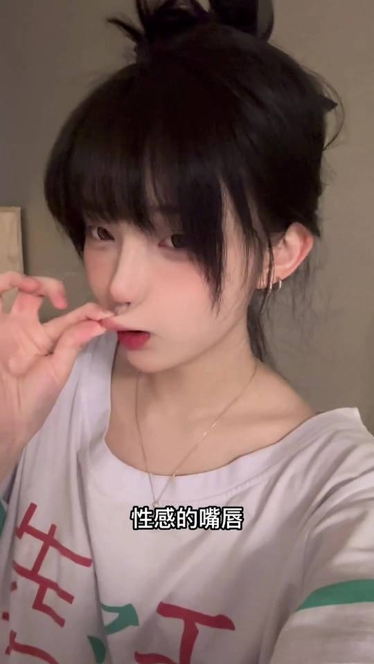 小梦的颜值已然到达了顶峰！