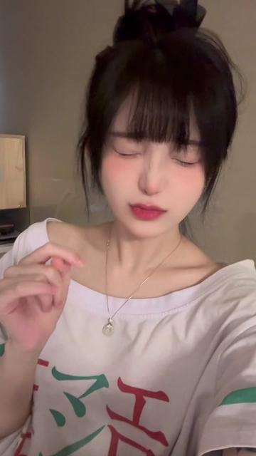 小梦的颜值已然到达了顶峰！