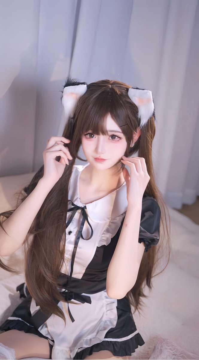 前卫大眼珍稀初恋脸草坪种草快艾特你的好兄弟来看美女