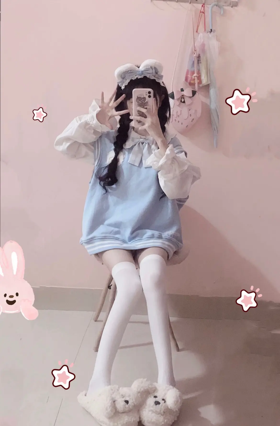 原画冷艳丸子头演员近照在线看美女图片