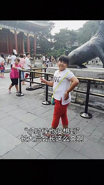 女大十八变这块冷艳恬静爆火爱豆特写首选