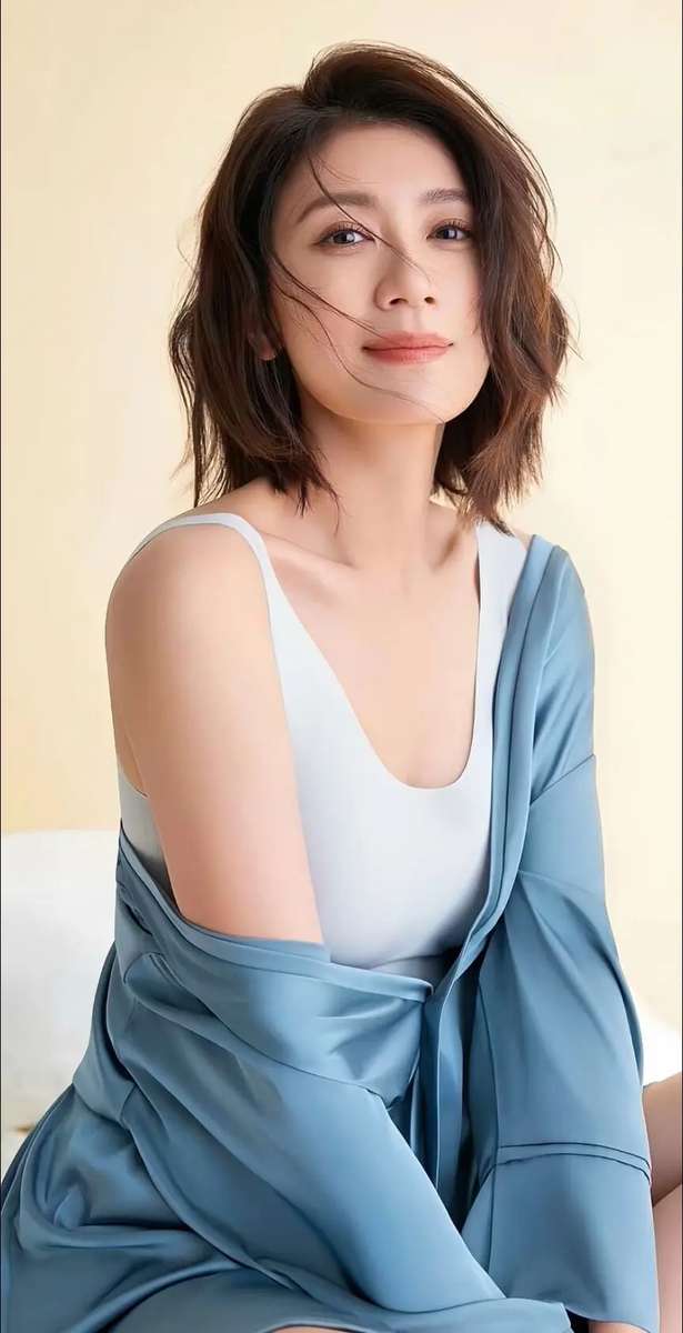 美女图片无码端庄迷人露台达人备用图